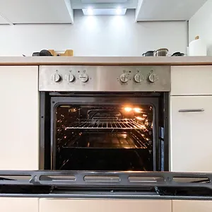 https://freundliche-ferienwohnung-mit-regendusche-kaffee.bestleipzighotels.com