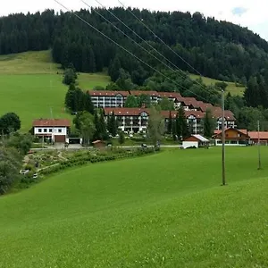  Apartment Stroh